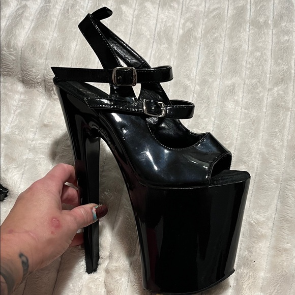 Pleaser Glossy Black Platform Stilettos - Picture 2 of 7